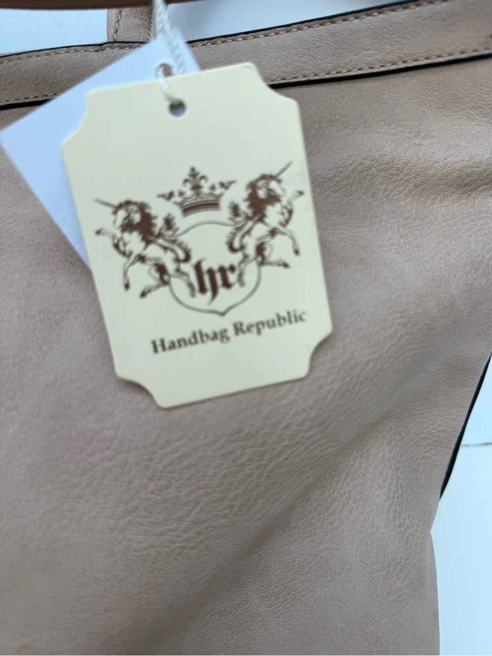 NWT Handbag Republic Studded Bow Tote Bag Beige Vegan Leather Bird Print Lining